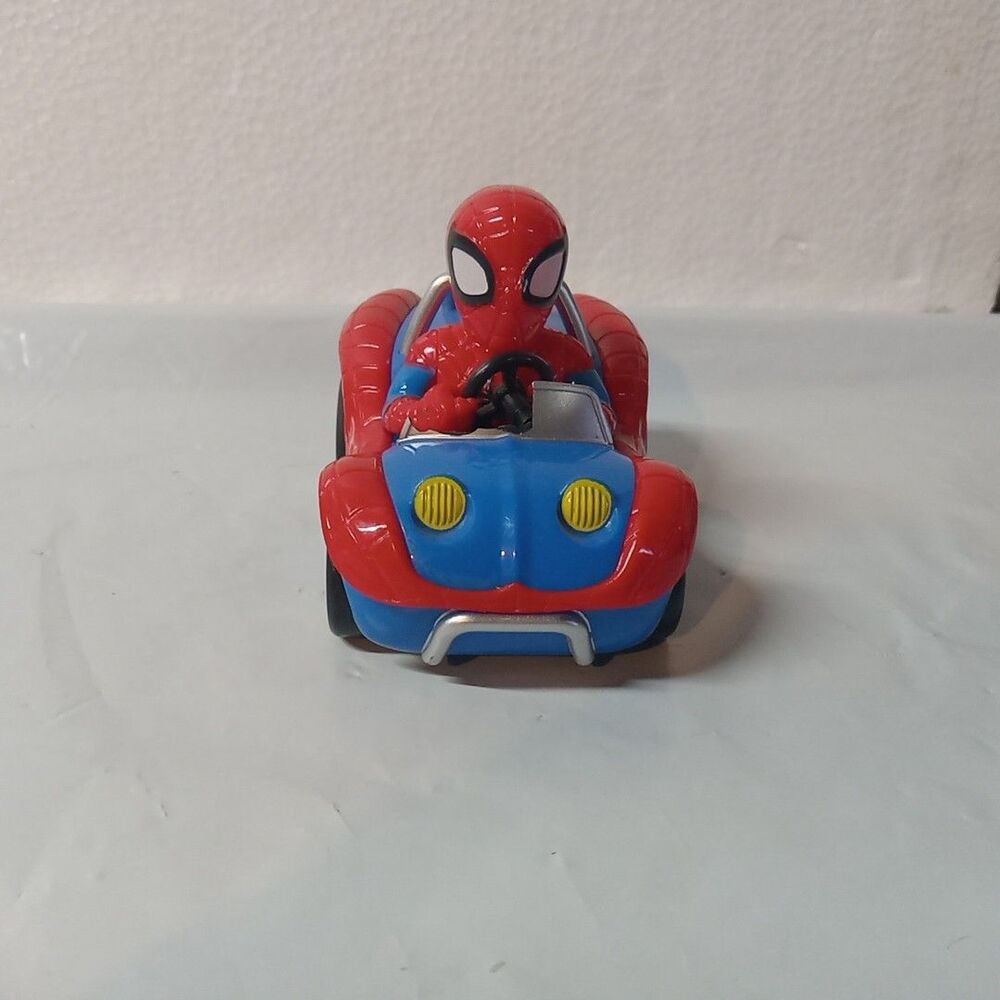 Spiderman Marvel Super Hero Adventures Pull Back & Go Action Race Car Racer